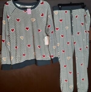 NWT Secret Treasures Large 12/14 adorable Long Sleeve Striped W/hearts Pajamas